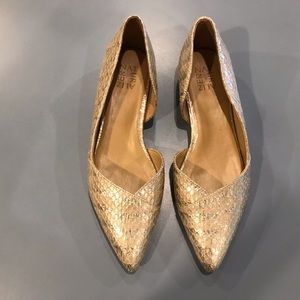 Naturalizer flat size 9